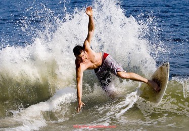 瓜子直播-浦和红钻球迷论坛2023年世俱杯期间的热烈讨论与支持活动