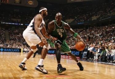 瓜子直播-独特的世俱杯球迷专属打气鼓制作过程揭秘